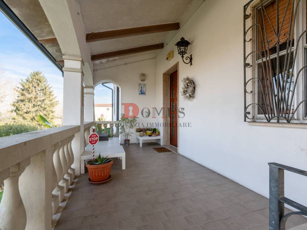 Villa a Roncoferraro in Via Armando Diaz, 5 - Foto 2