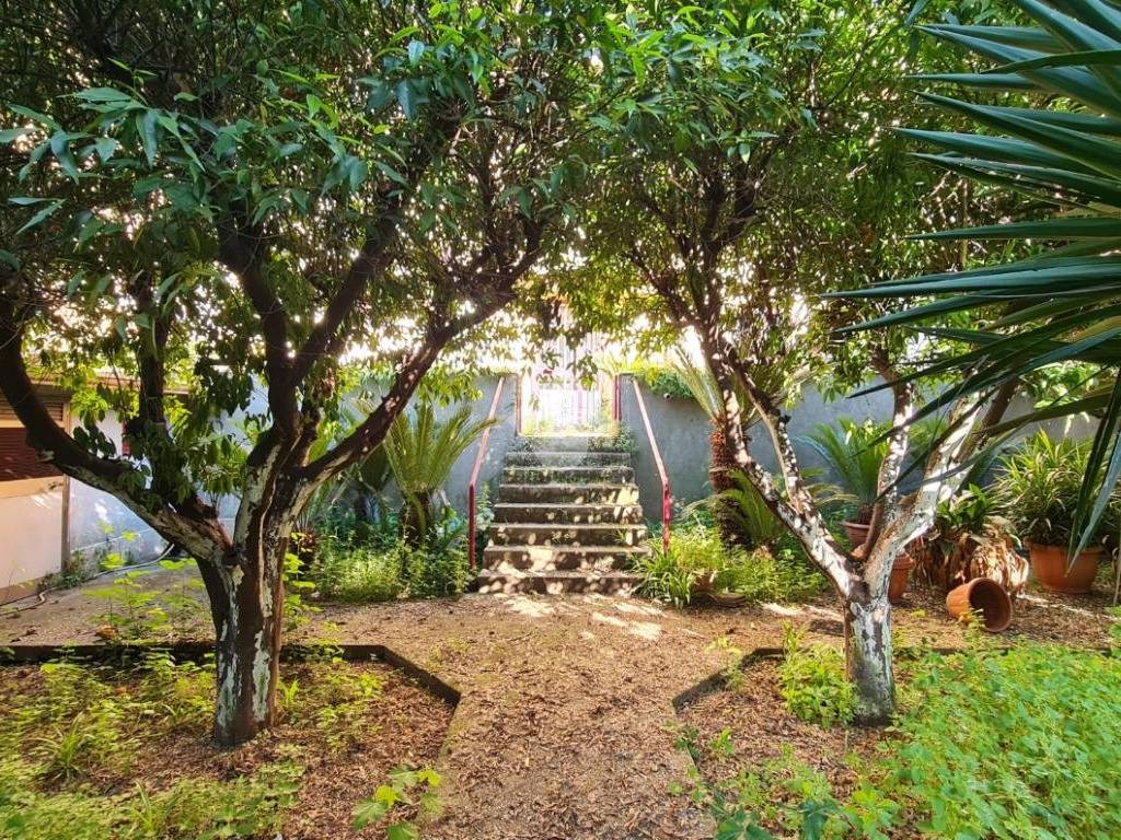 Casa indipendente a Casapulla in Via enrico de nicola, 11 - Foto 3