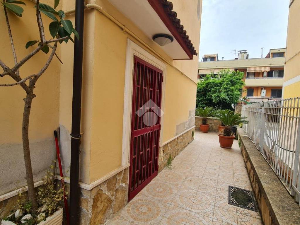 Casa indipendente a Casapulla in Via enrico de nicola, 11 - Foto 4