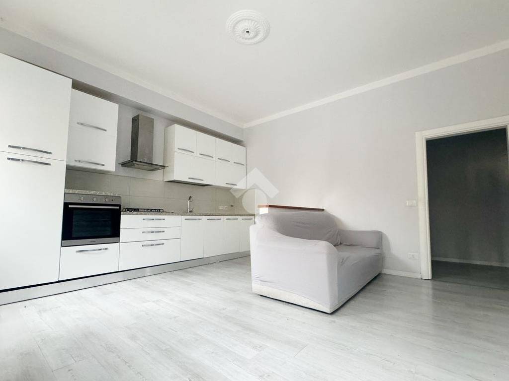 Appartamento a Prato in Via Giuseppe Catani, 04 - Foto 2