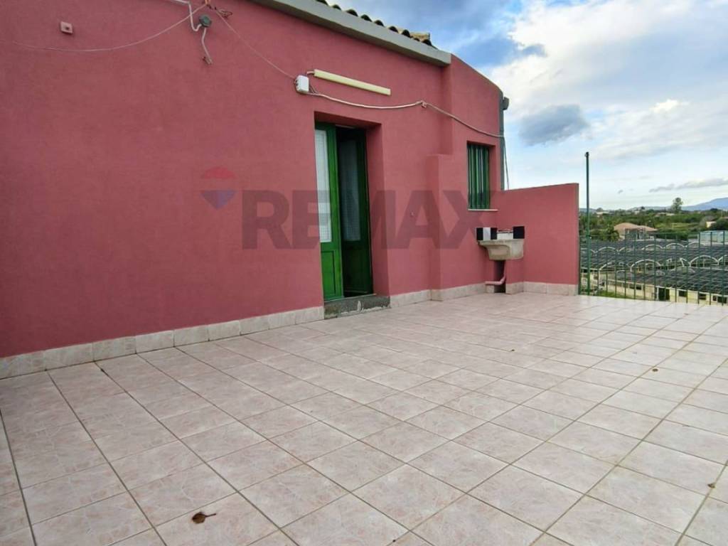 Casa indipendente a Riposto in stada 8, 1 - Foto 3