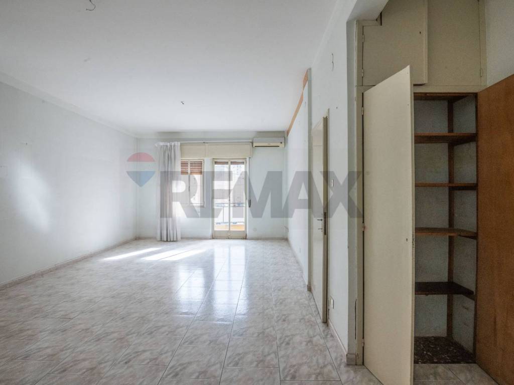 Appartamento a Caltagirone in Via Francesco Crispi, 20 - Foto 2