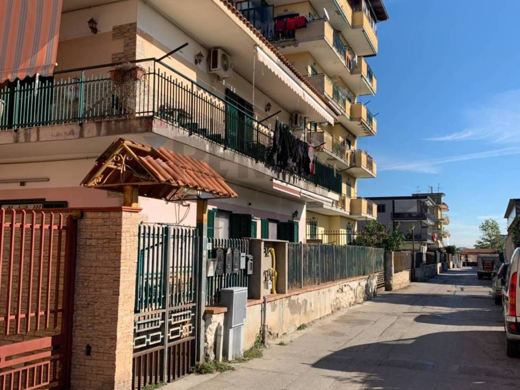Appartamento a Mugnano di napoli in Via Labriola, 22 - Foto 2