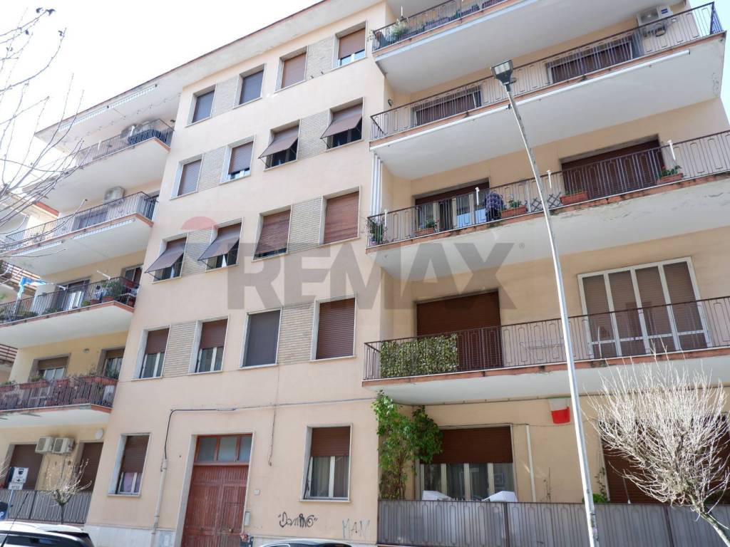 Appartamento a Caserta in VIA MICHELE FERRARA, 23 - Foto 2