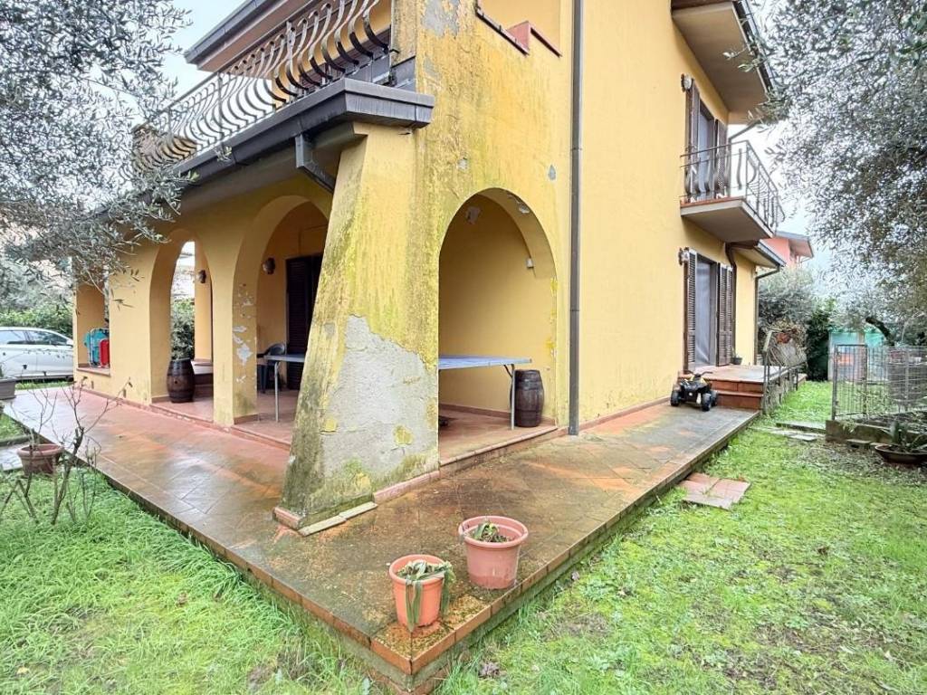Villa a Uzzano - Foto 4