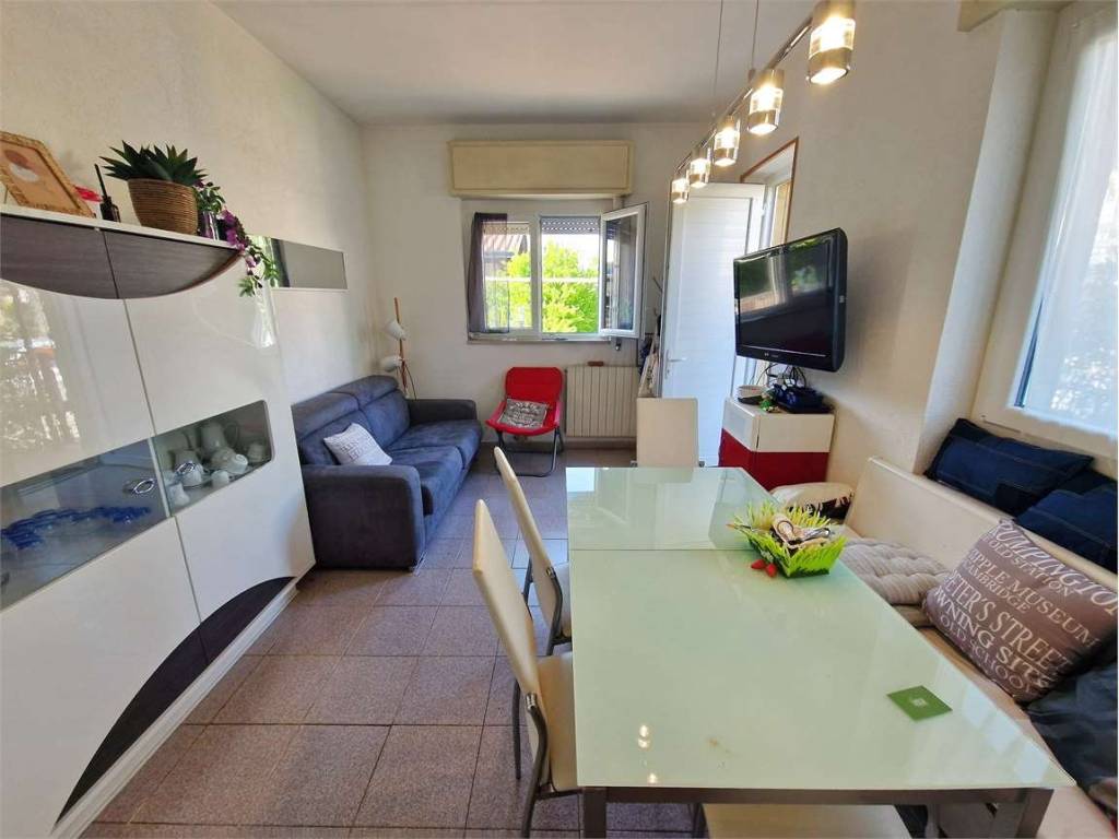 Villetta a schiera a Castelletto sopra ticino in Viale Ticino - Foto 4