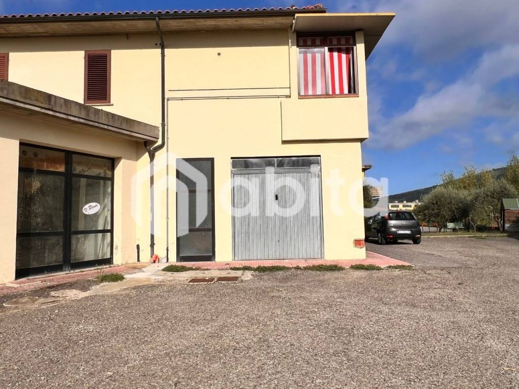 Box / garage a Loro ciuffenna - Foto 5