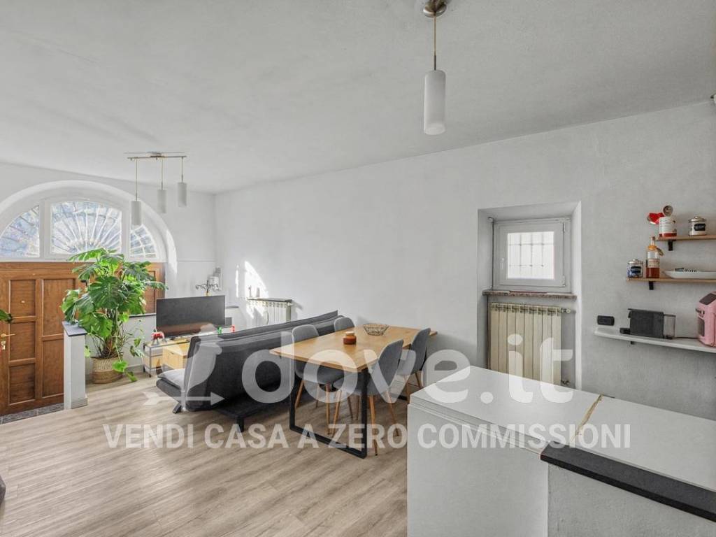 Appartamento a Varese in Via Giuseppe Bertini, 32 - Foto 3