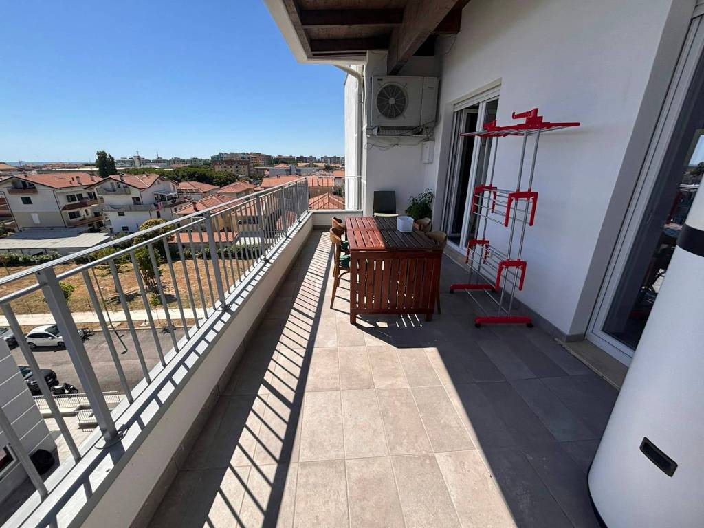 Appartamento a Giulianova in Via Trieste, 96 - Foto 2