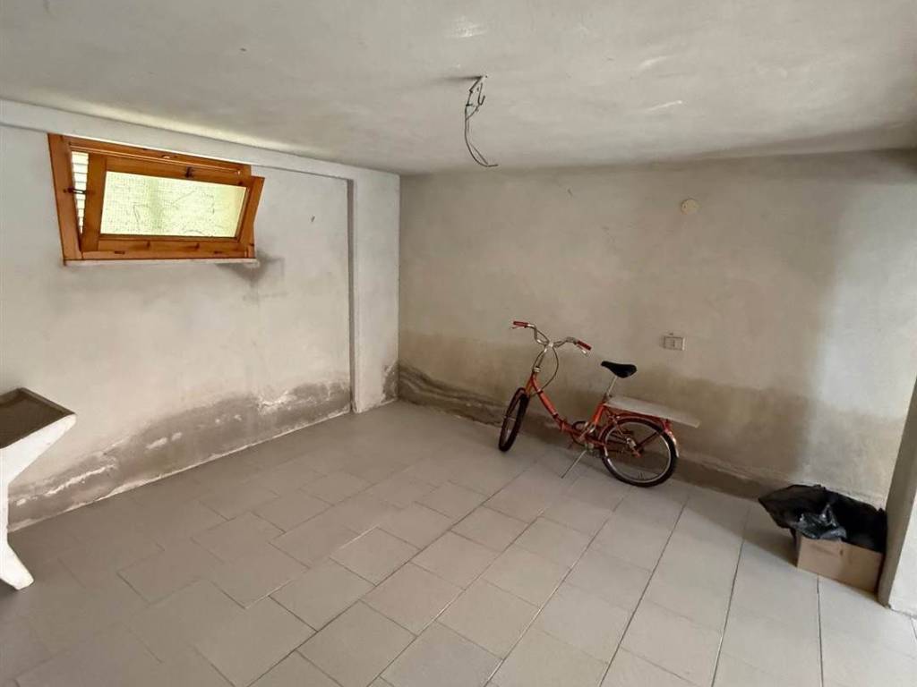 Box / garage a Castagneto carducci - Foto 4