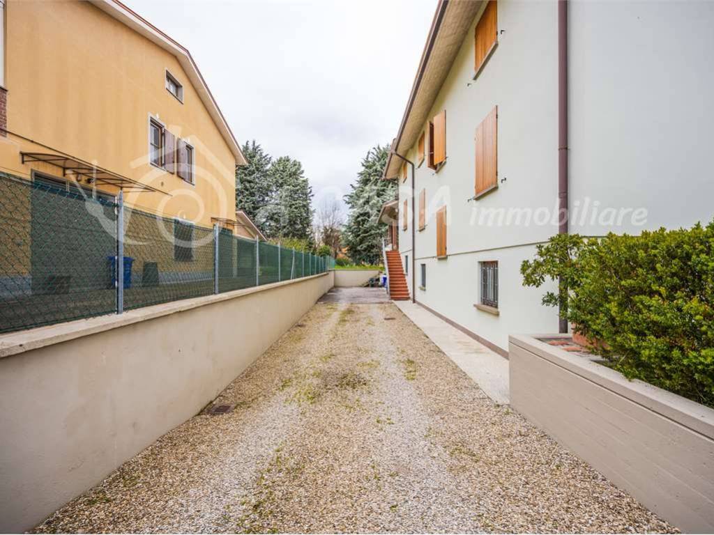 Villa a Traversetolo in via monte santo, 10 - Foto 2