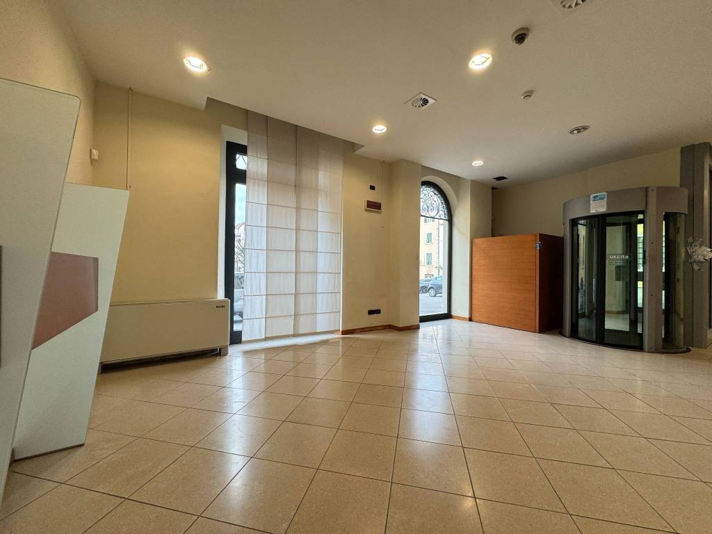 Immobile a Monsummano terme in Piazza Giuseppe Giusti - Foto 3