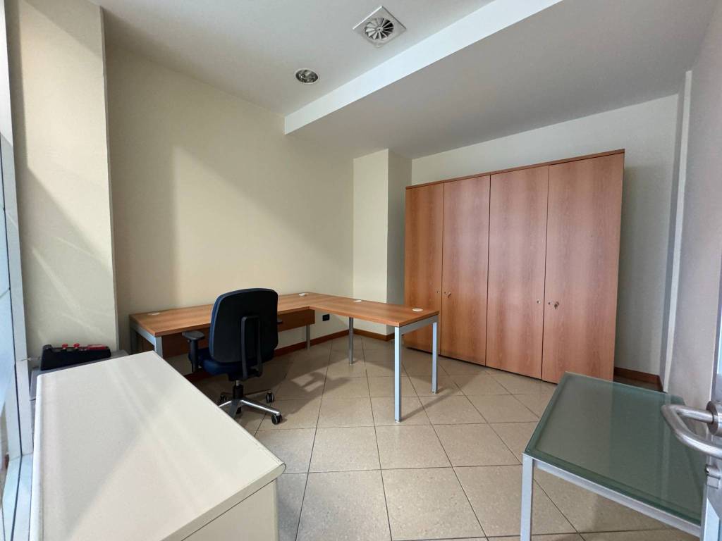 Immobile a Monsummano terme in Piazza Giuseppe Giusti - Foto 4