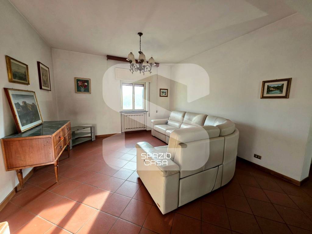 Casa indipendente a Lucca in Via del Burlamacco - Foto 3