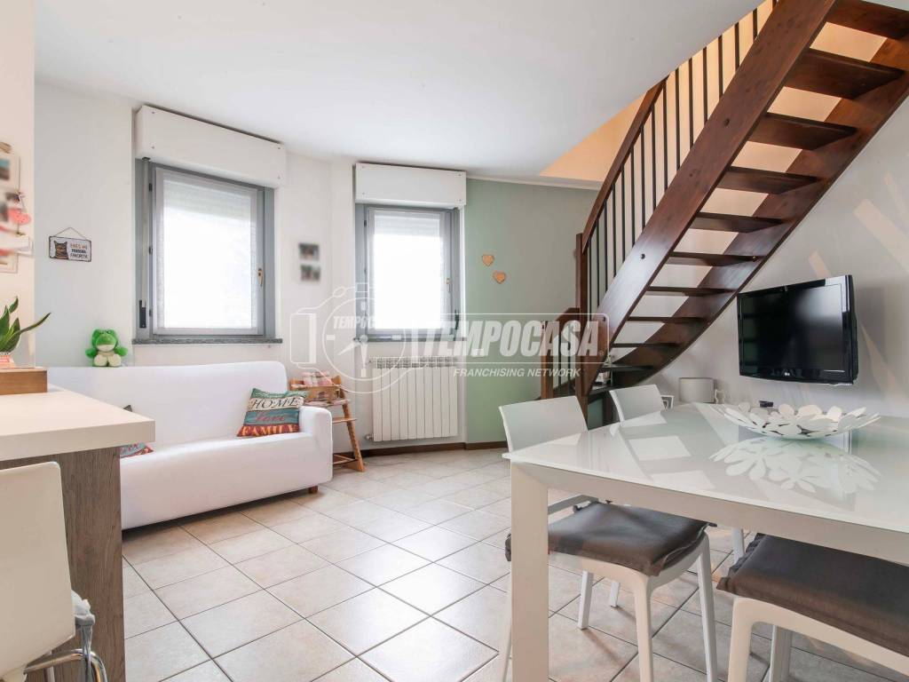 Appartamento a Mozzate in Via Silvio Pellico - Foto 2