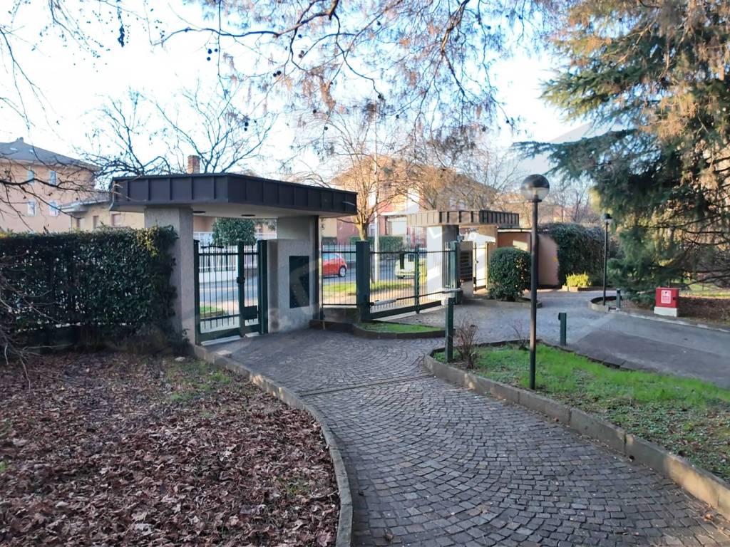 Appartamento a Arese in Via Monte Grappa, 9 - Foto 3