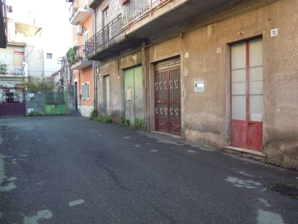 Appartamento a Belpasso in Via Lucio Rao, 10 - Foto 2