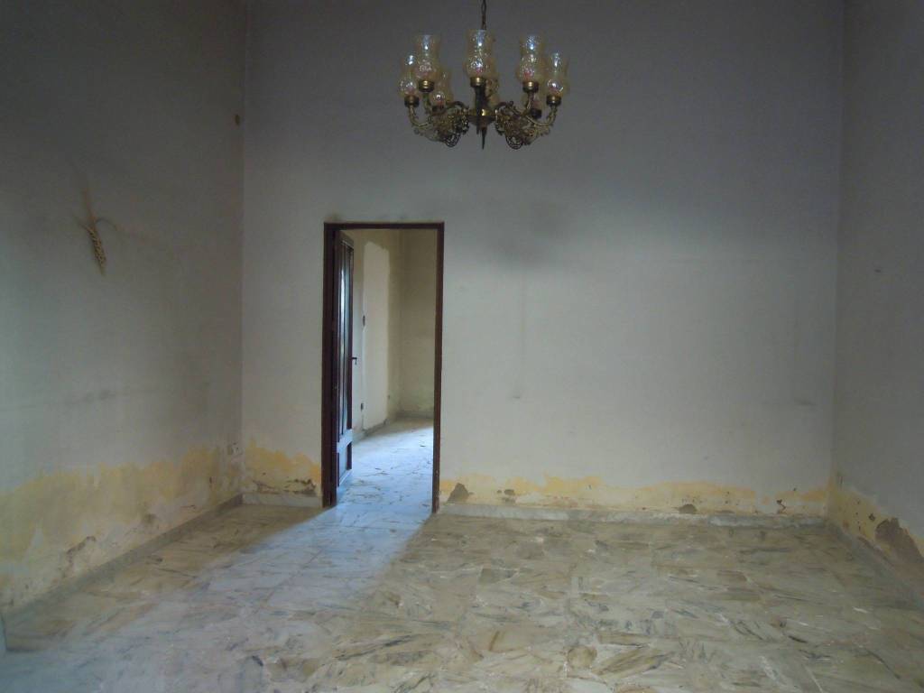 Appartamento a Belpasso in Via Lucio Rao, 10 - Foto 4