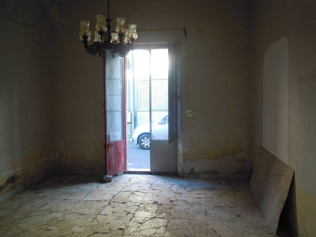 Appartamento a Belpasso in Via Lucio Rao, 10 - Foto 5