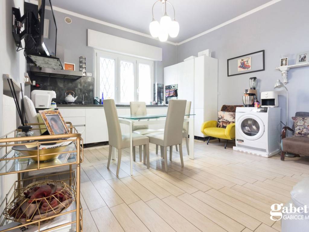 Appartamento a Cattolica in Via Donizetti, 26 - Foto 2