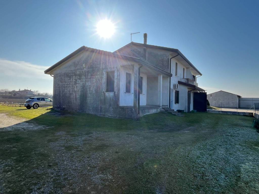 Villa a Chioggia in Via Canal di Valle - Foto 3