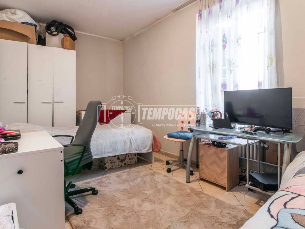 Appartamento a Lurate caccivio in Via XX Settembre 111 - Foto 3
