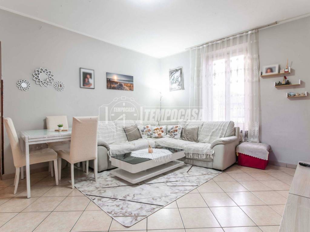 Appartamento a Lurate caccivio in Via XX Settembre 111 - Foto 4