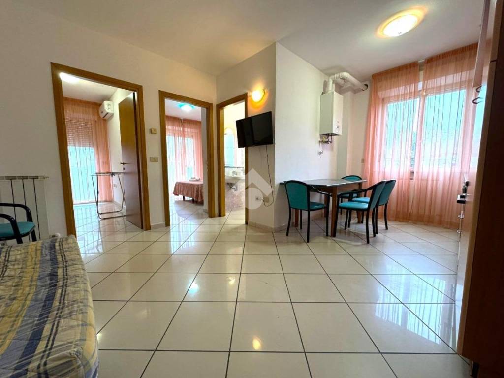 Appartamento a Cattolica in Via Violante del Prete, 111 - Foto 3