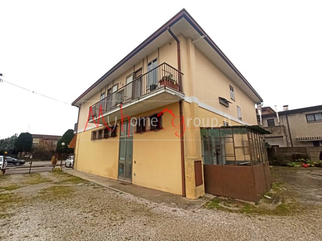 Casa indipendente a Ponte san nicolò in Via Guglielmo Marconi - Foto 2