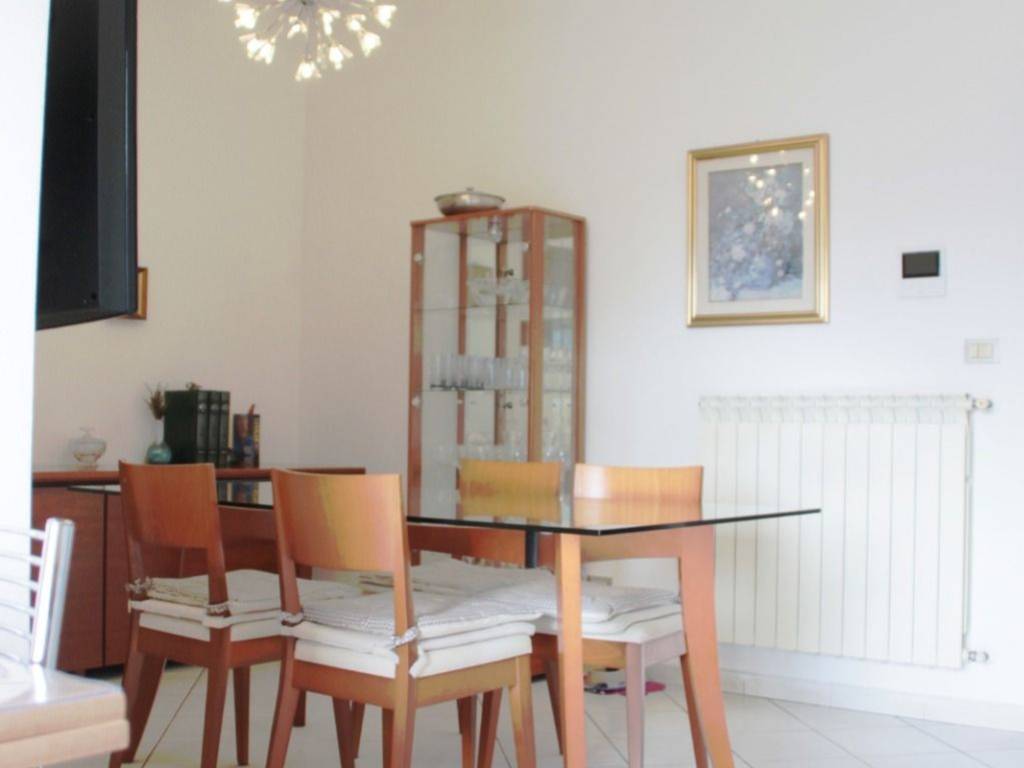 Appartamento a Viterbo in Viale Francesco Baracca, 20 - Foto 2