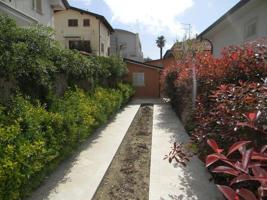 Villa a Pietrasanta - Foto 2