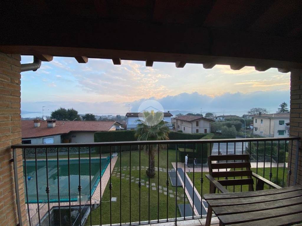 Appartamento a Lonato del garda in Via Barcuzzi - Foto 4