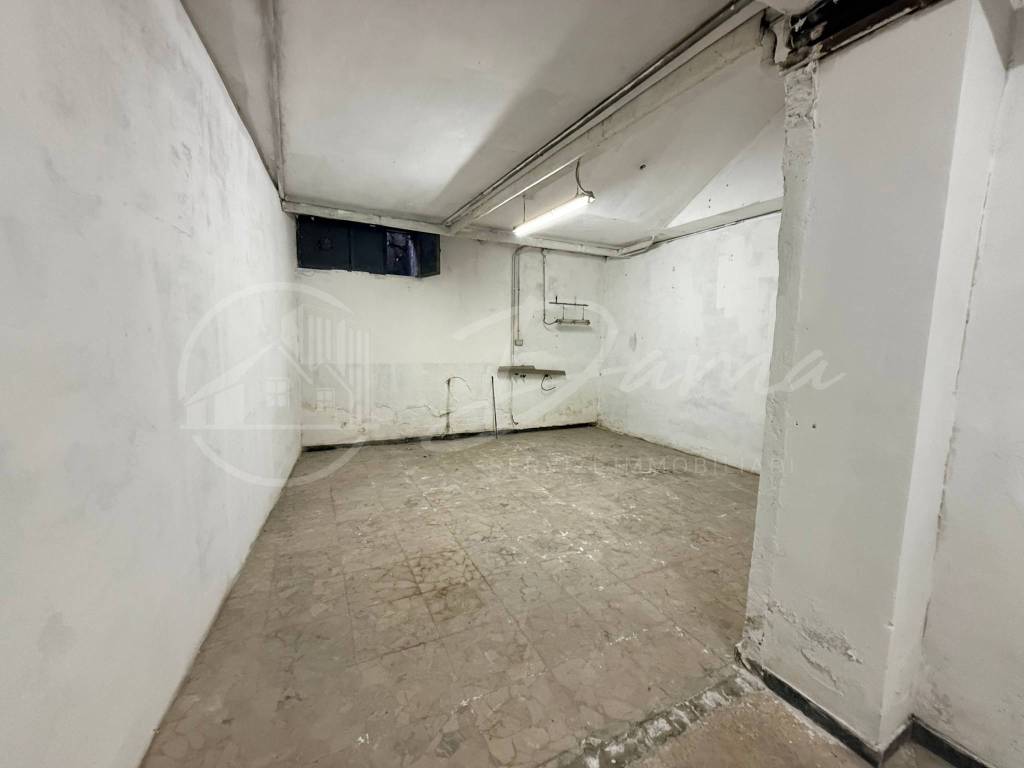 Box / garage a Asti in Via Solari - Foto 2