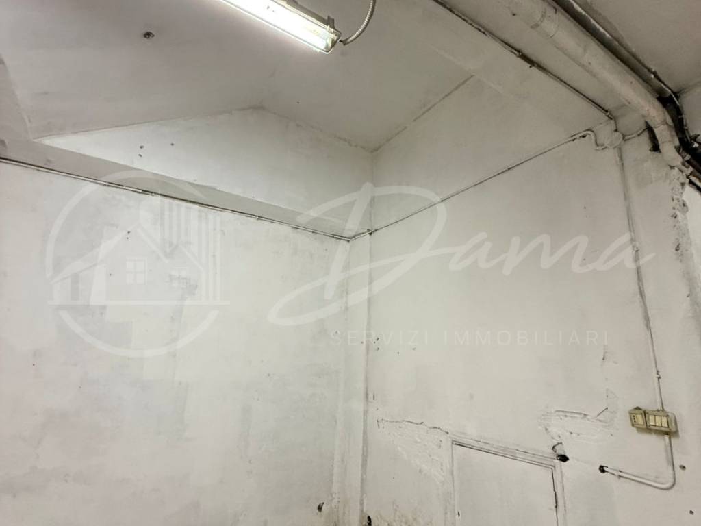 Box / garage a Asti in Via Solari - Foto 3