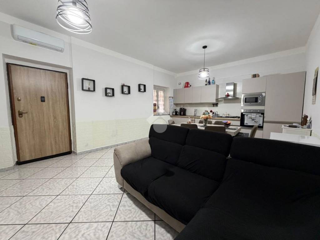 Appartamento a Gragnano in Via Ponte Carmiano - Foto 3