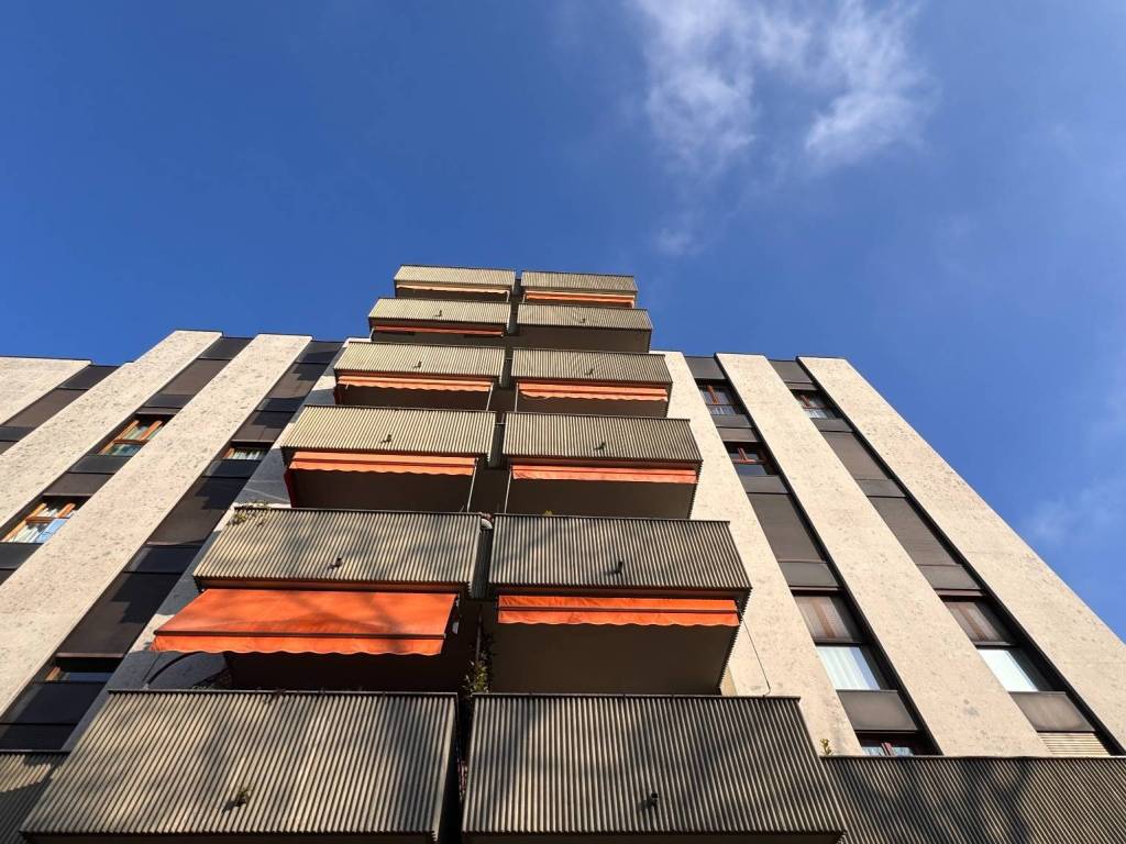 Appartamento a Saronno in Via Francesco Petrarca, 3 - Foto 5