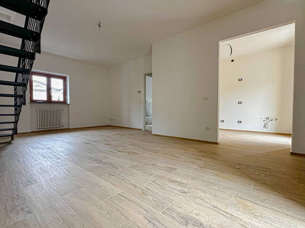 Casa indipendente a San genesio ed uniti in Via Riviera, 42 - Foto 2