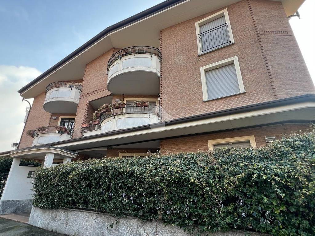 Appartamento a Novate milanese in Via Raffaello Sanzio, 8 - Foto 3