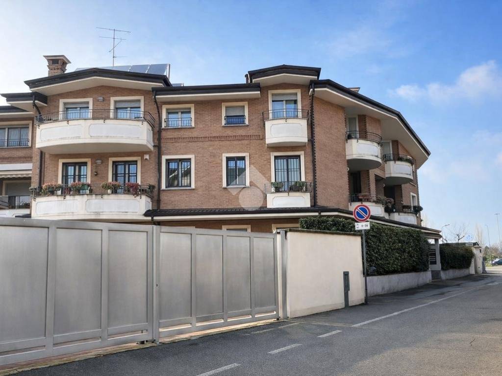 Appartamento a Novate milanese in Via Raffaello Sanzio, 8 - Foto 4