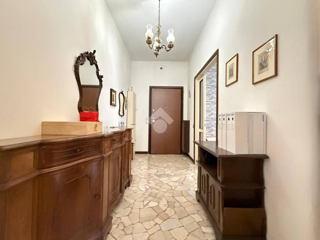Appartamento a Brescia in Via Luigi Settembrini - Foto 5