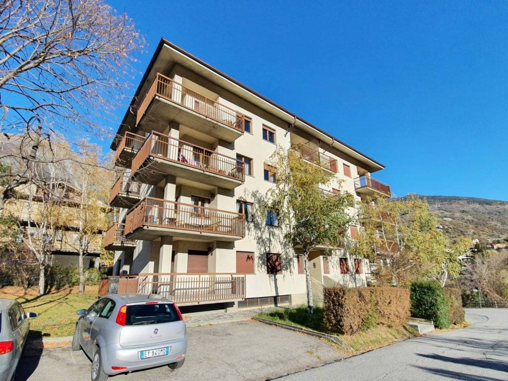 Appartamento a Saint-vincent in Via della Stazione, 39 - Foto 2