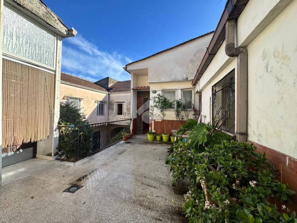 Appartamento a Lusciano in Via Costanzo, 14 - Foto 4