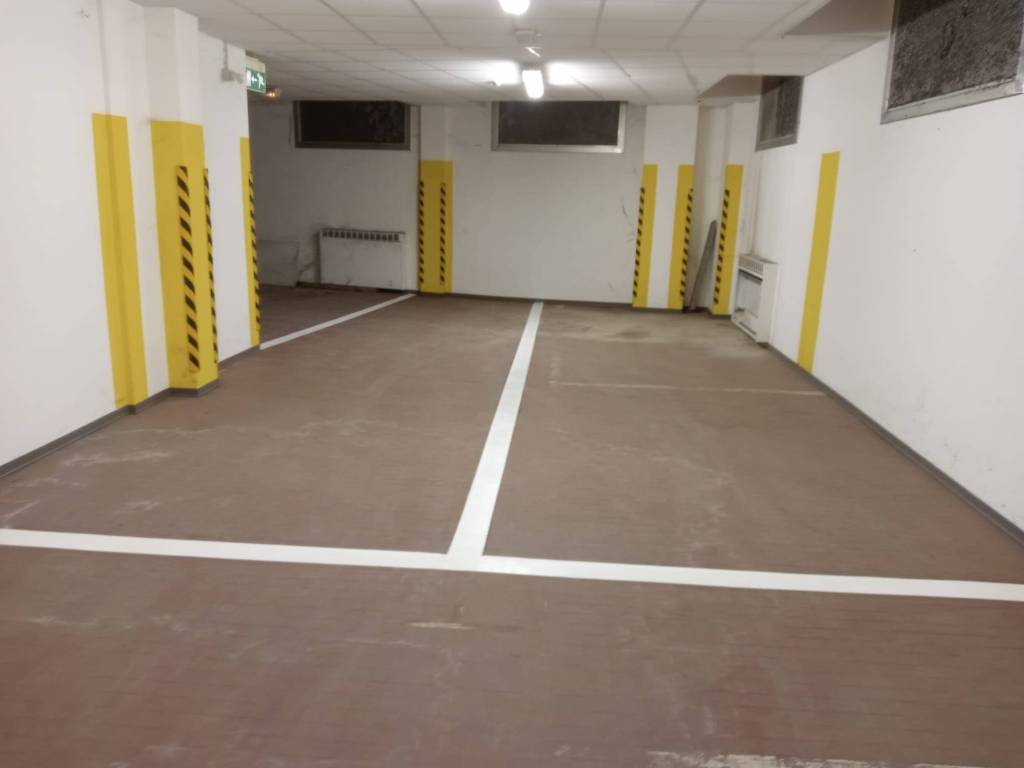 Box / garage a Bologna in Via Giovanni Brugnoli - Foto 3