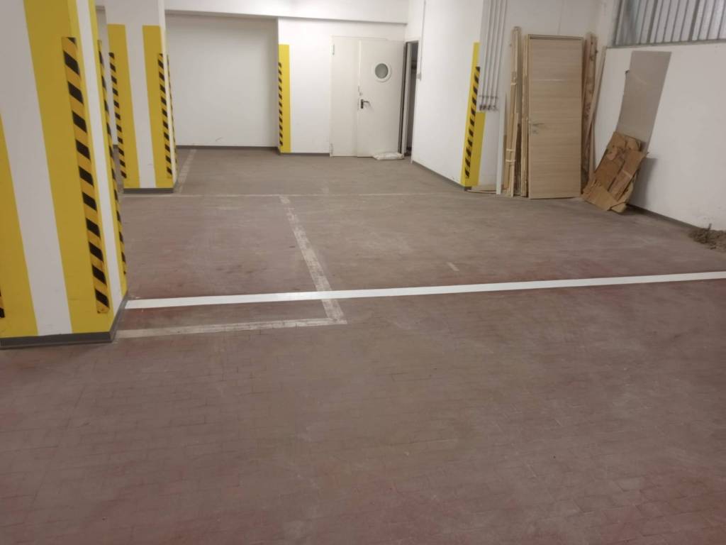 Box / garage a Bologna in Via Giovanni Brugnoli - Foto 4