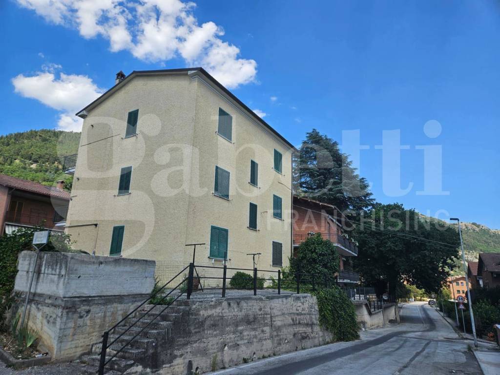 Appartamento a Gubbio in Via Richard Wagner , 2 - Foto 2
