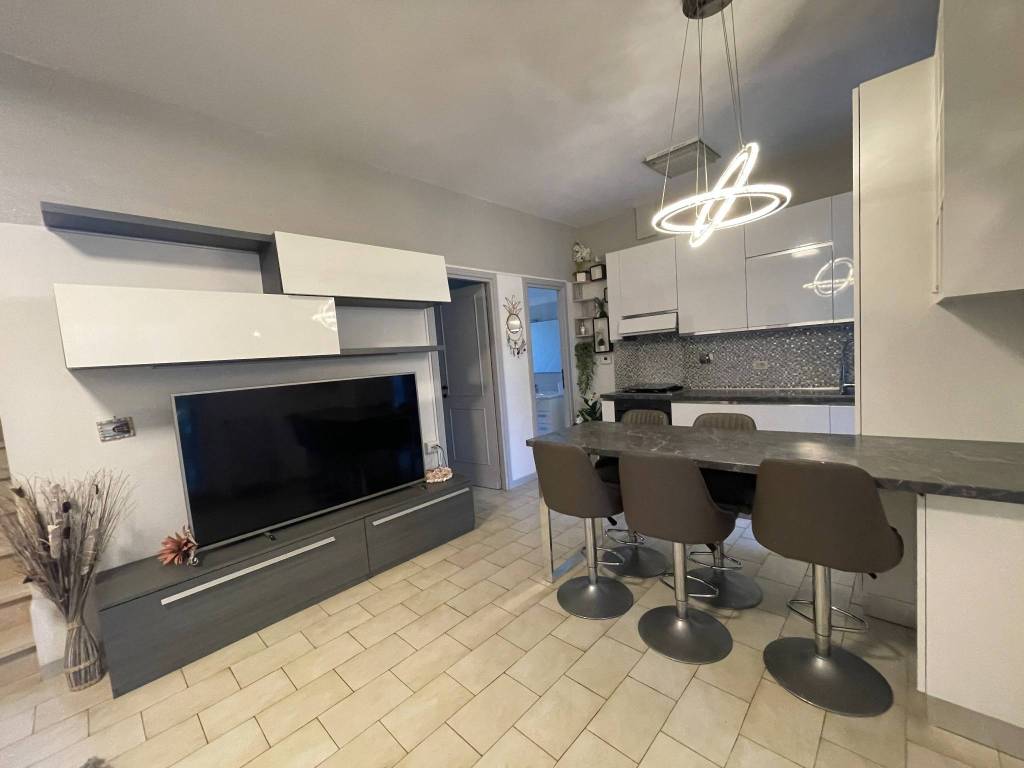 Villetta a schiera a Fiumicino in Via Marina Palmense, 31 - Foto 5