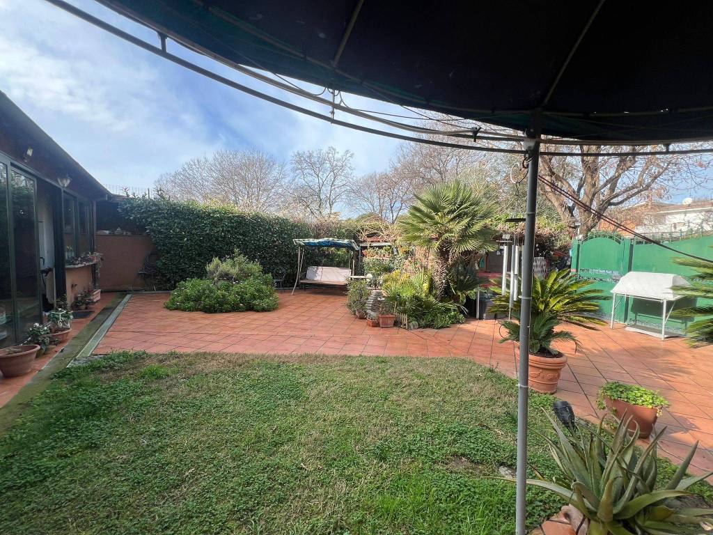 Villa a Cerveteri in Via Arturo Toscanini - Foto 3