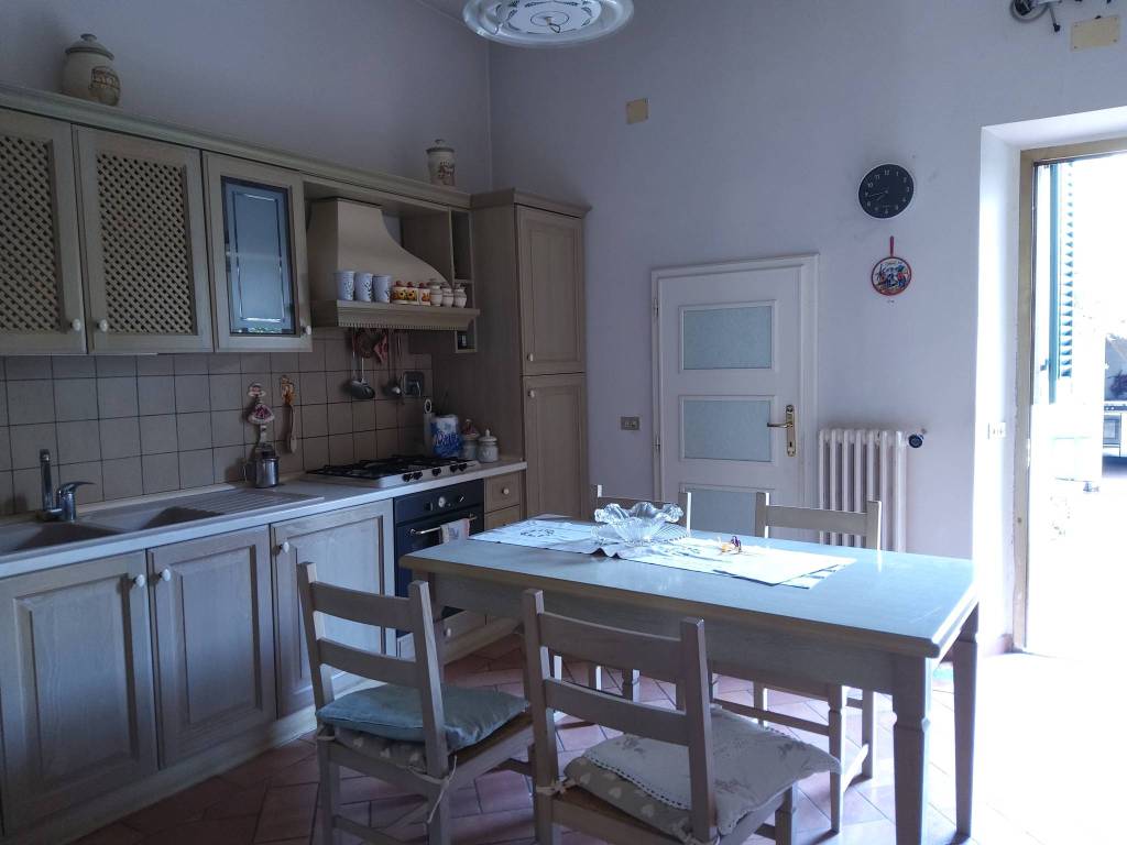 Casa indipendente a Prato in Via di Cantagallo, 56 - Foto 3