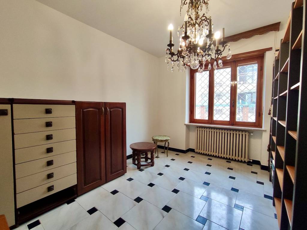 Villa a Poirino in Via Camillo Benso di Cavour, 32 - Foto 3