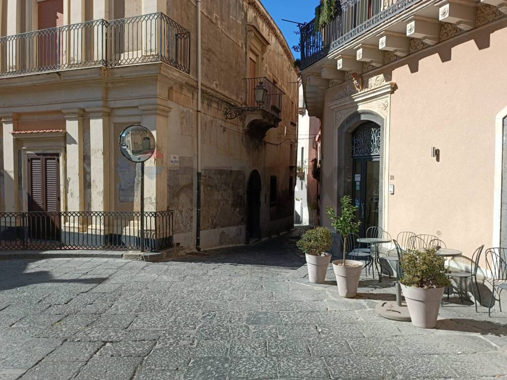 Casa indipendente a Castiglione di sicilia in via Cesare Battisti, 13 - Foto 3